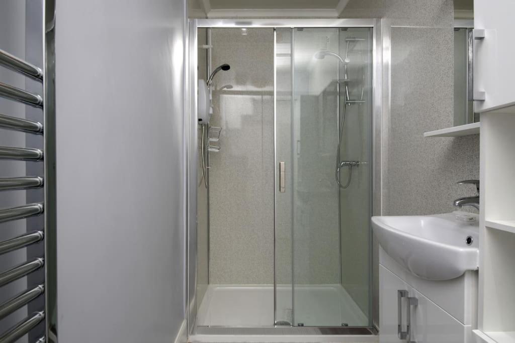 Modern Centre In Hub Appartement